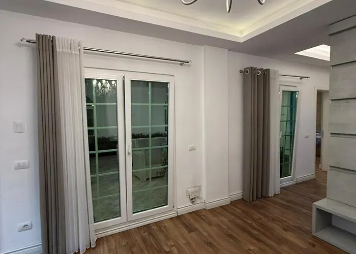 Atrium Luxe Apartment, Sauk, Apartmán Tirana