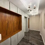 アパート Atrium Luxe Apartment, Sauk, *