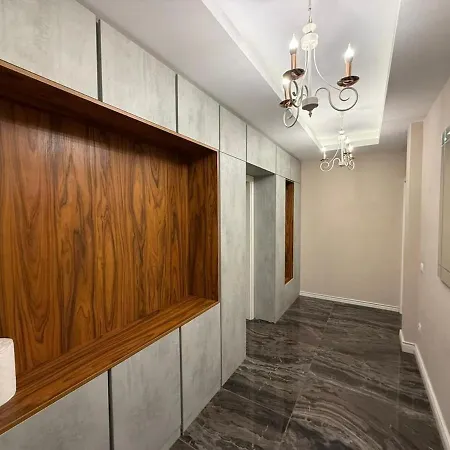 Apartamento Atrium Luxe Apartment, Sauk, *