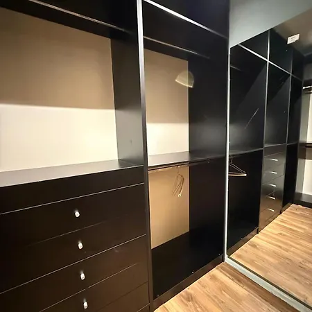 Atrium Luxe Apartment, Sauk, Apartamento