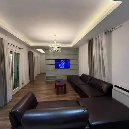 Apartamento Atrium Luxe Apartment, Sauk, *